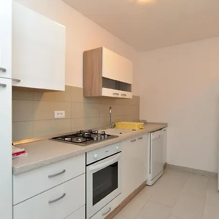 Fuer 8 Personen Ca 110 Qm In Fazana, Istrien Istrische Riviera Fažana